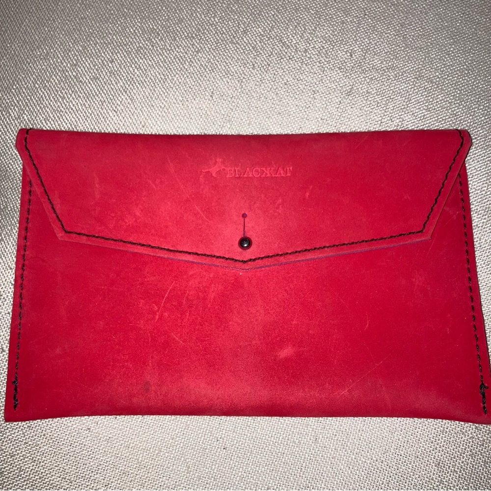 Blackkat Envelope Clutch Leather Red